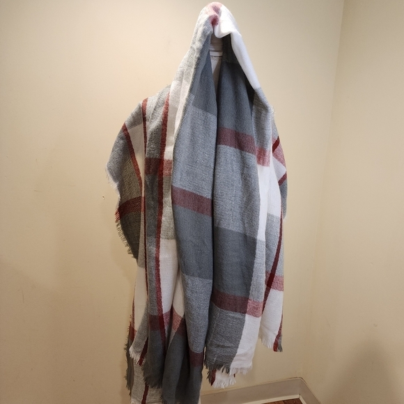 Oversize plaid patterned acrylic Large scarf - Picture 6 of 7